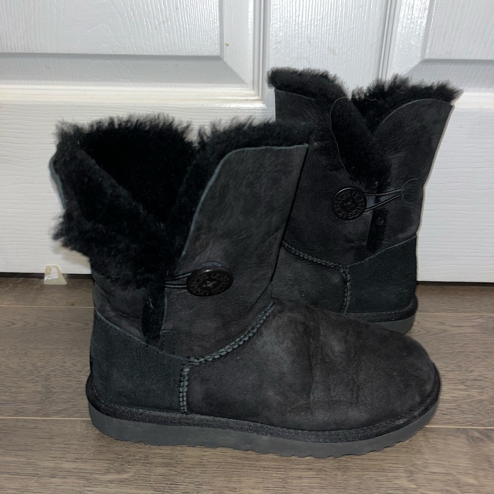 UGG Bailey Boot